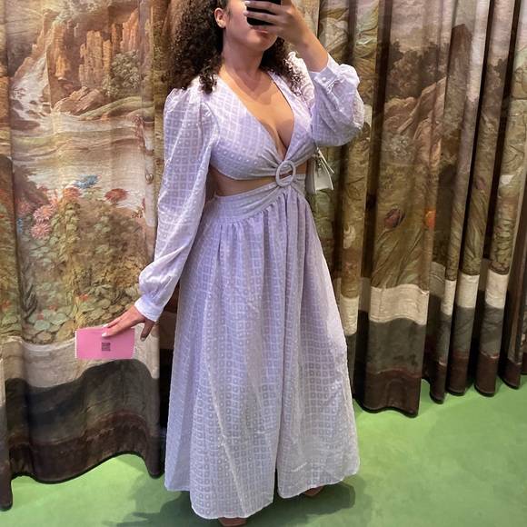 LILAC OPEN FRONT DETAIL DRESS - Picture 9 of 9